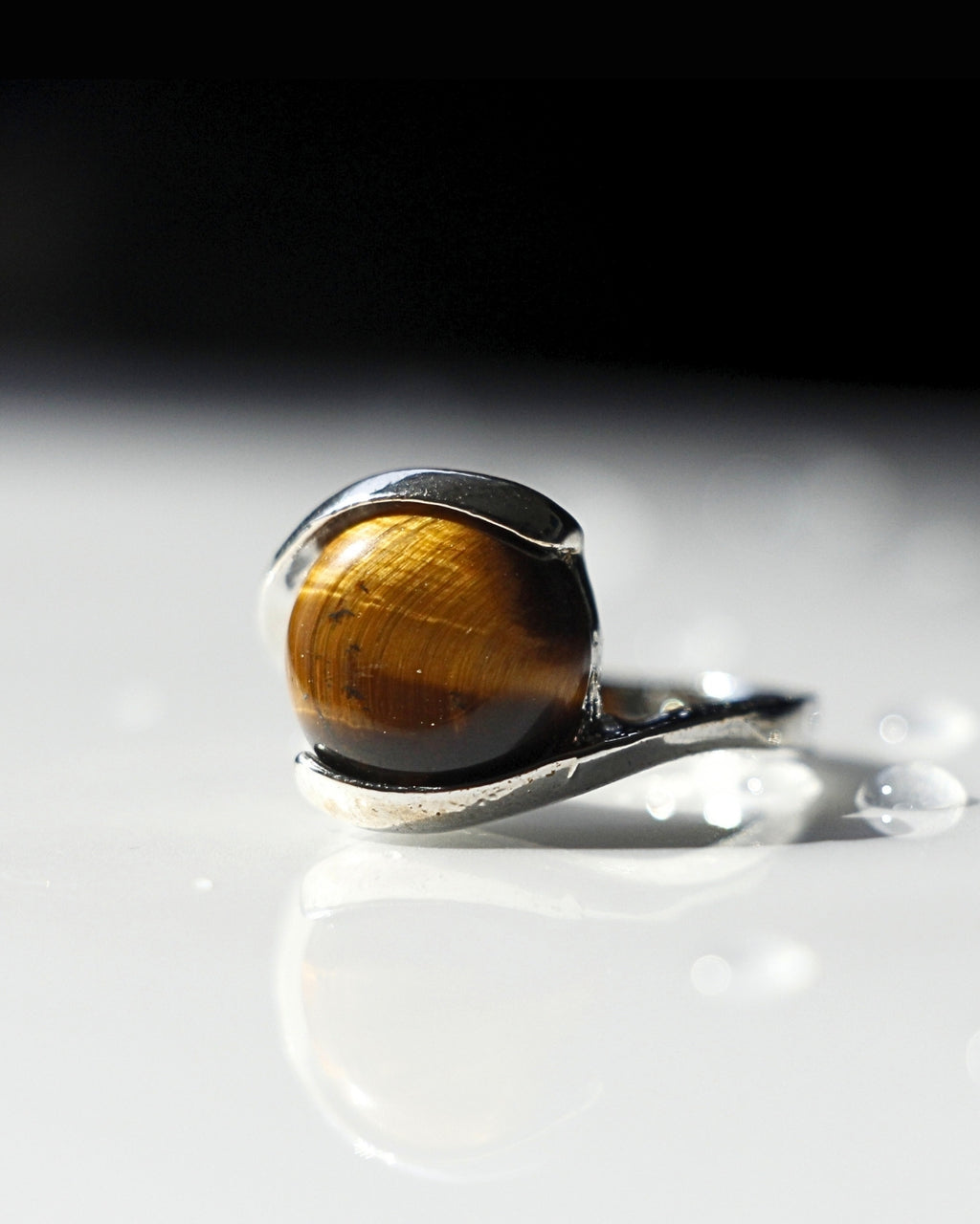 Tiger Eye Embrace Ring